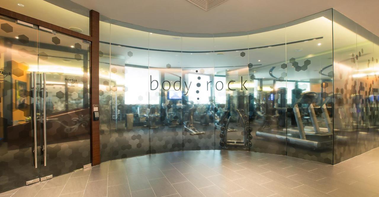 Resorts World Sentosa - Hotel Szingapúr Kültér fotó BodyRock gym in Hong Kong