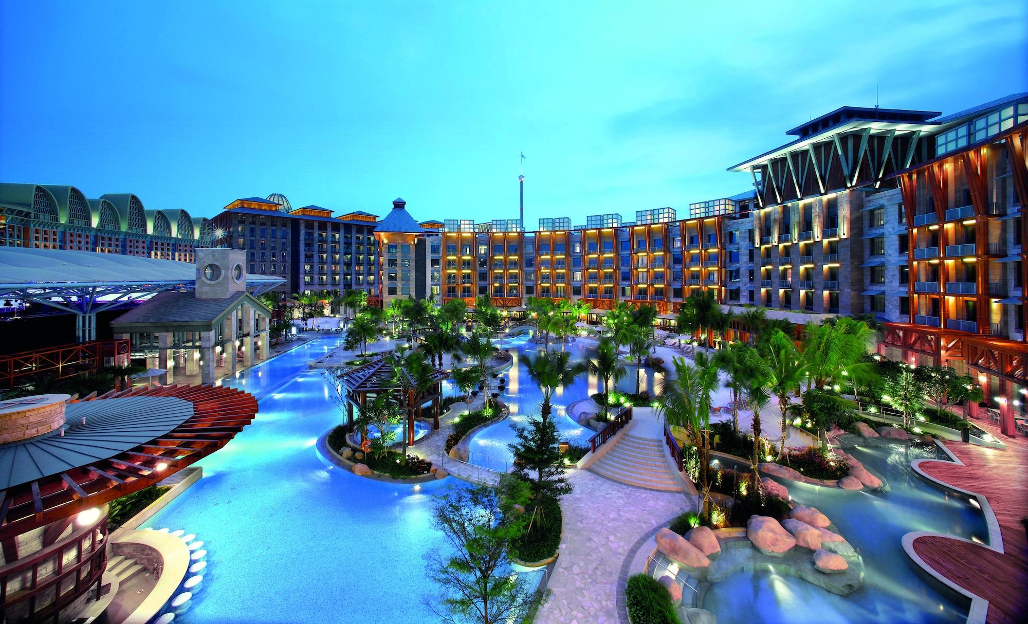 Resorts World Sentosa - Hotel Szingapúr Kültér fotó The Royal Paradise Hotel and Spa