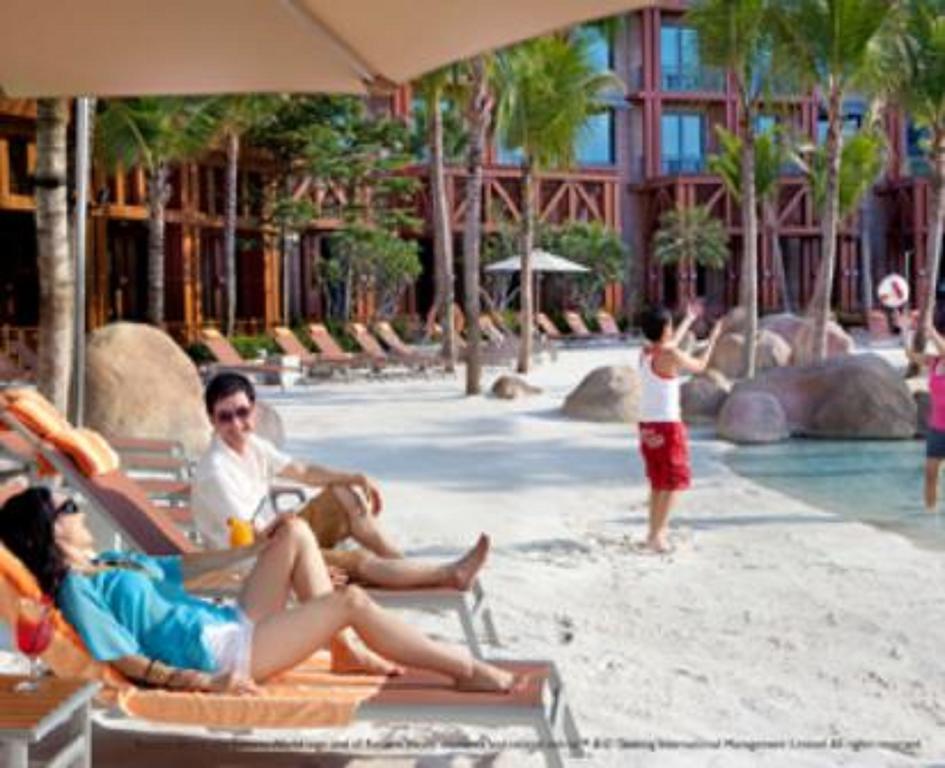 Resorts World Sentosa - Hotel Szingapúr Kültér fotó The beach at the Atlantis Paradise Island